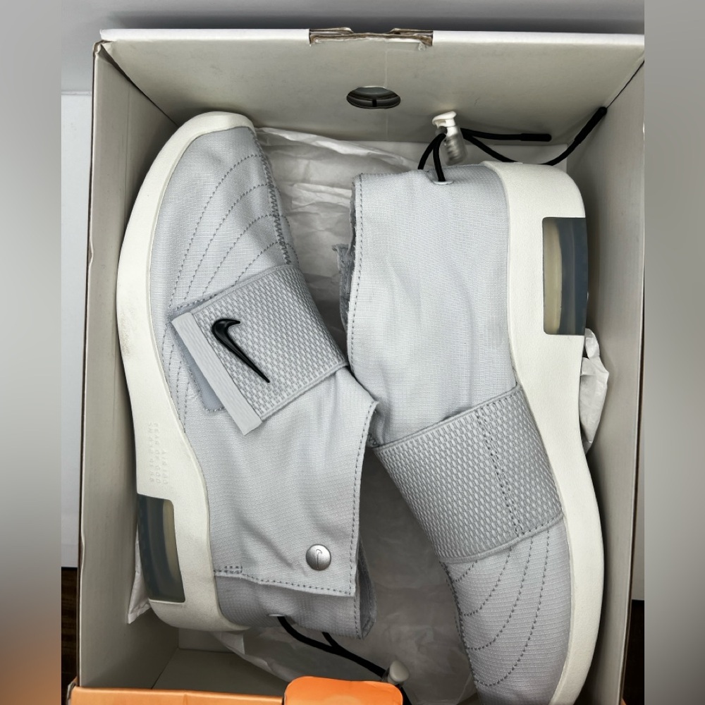Nike Fear of God Pure Platinum SZ 6.5M / 8W